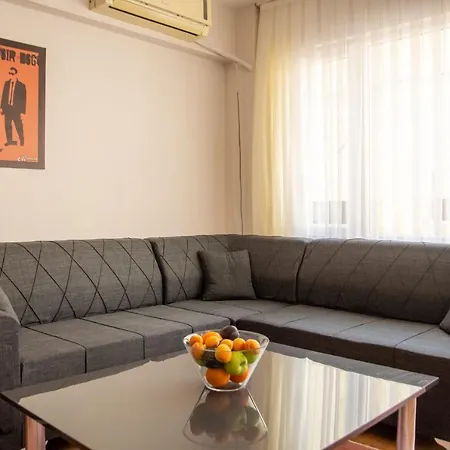 Lejlighed Vibrant And Centrally Located In Alsancak Izmir